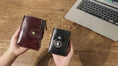 Load and play video in Gallery viewer, HummerTech, Smart Wallet, Genuine leather wallet, pop-out automatique
